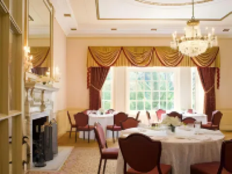 The Mansion at Glen Cove Hotels in Glen Cove