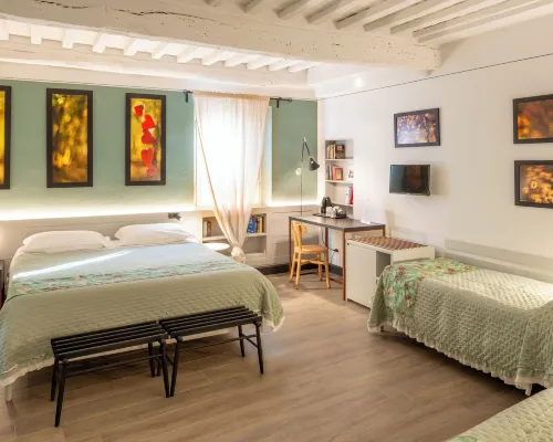 Duccio Nacci Rooms- Guesthouse Hotels in San Gimignano