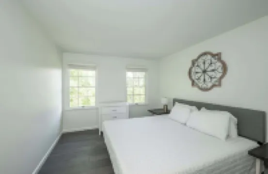 Lark Meadow Retreat Sleeps 10!