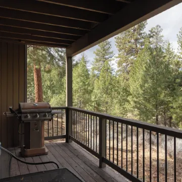 Alpenglow Haus - Stay for 4!