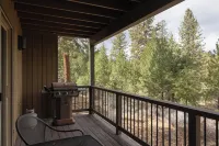 Alpenglow Haus - Stay for 4!