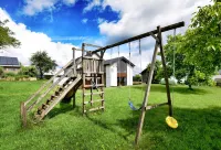 Holiday Home in St Vith with Hot Tub Hotels in Saint-Vith