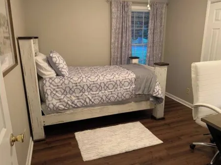 The Owl and Magnolia