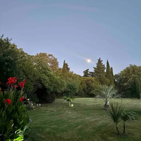 Large Air-conditioned Villa in Arles