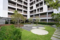 The Kite Hotel Bangsaen by Koko Hotels near Wonnapha Beach