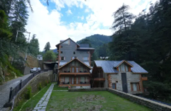 Bradhi - Riverside Resort Jibhi