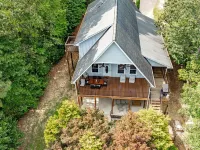 Relaxing 4-Bedroom Cottage on Smith Lake Hotels in Winston County