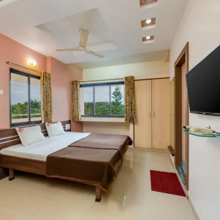 Hotel Sai Prarthana