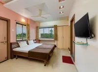 Hotel Sai Prarthana Hotels near Ajit Gulabchand Central Library