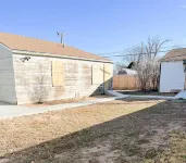 Little Blue House Các khách sạn gần East Park