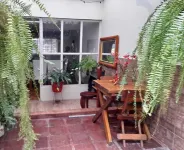 Fantastic 4 bedroom, modern, comfortable, spacious central, close to everything