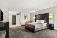 Quality Inn Jacksonville - Orange Park Near Naval Air Station فنادق في Orange Park