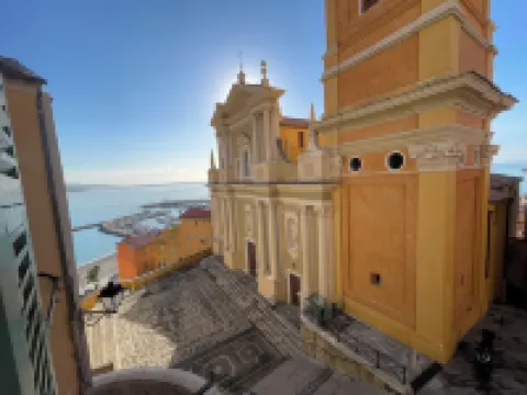 smichel sea and chuerch view