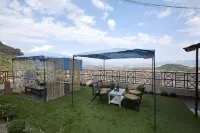 Brookside Hospitality Service (Private Rooftop House, Ichangu Branch) Hotels near Nagarjun Forest Reserve