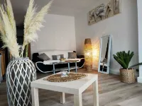 New apartment, near the sea + swimming pool + parking