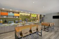 Home2 Suites by Hilton Clarksville Louisville North, IN - breakfast