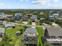 Charming Coastal Cottage in the heart of Hatteras Village