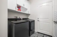 Spacious 4-bedroom house in serene Victorville with WiFi, AC