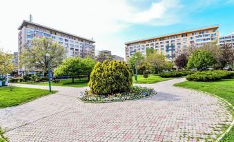 Twin I - One Bedroom - 4 Guests - Cismigiu Gardens