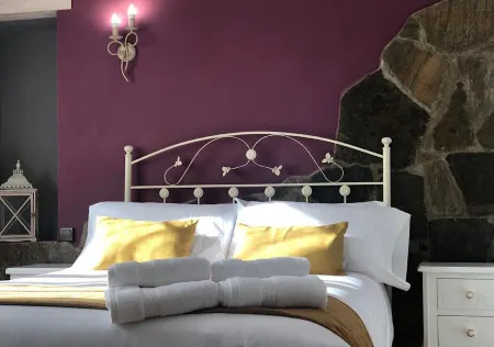 Holiday tourist house Отели рядом с достопримечательностью «Royal Ordnance Factory Museum of La Cavada»