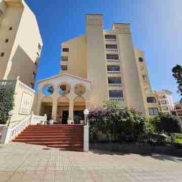 Los Cristianos Heated Pool Sea View AC Hotel Exterior