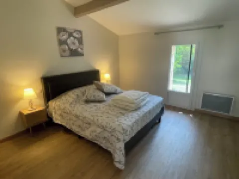 Country gite with view of Monflanquin