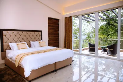 A 4 BHK VILLA WITH A PRIVATE INFINITY POOL SURROUDED BY  SERENE HILLS Hotels in der Nähe von Thumbs Up Peak