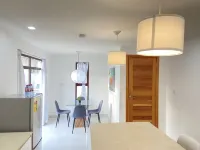 Urban One Cozy Apartment 10min from airport