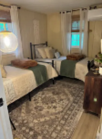 Charming Waterfront Cape Cottage with Private Beach and Beautiful Water Views