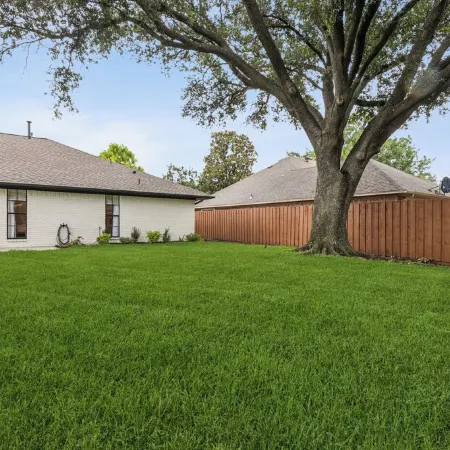 Cozy Luxe Home -Next to UTD + Near Downtown Dallas