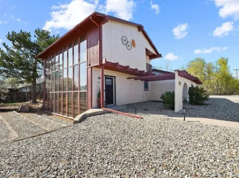 Charming, private house in center of adventure town Fruita with AC & Garage
