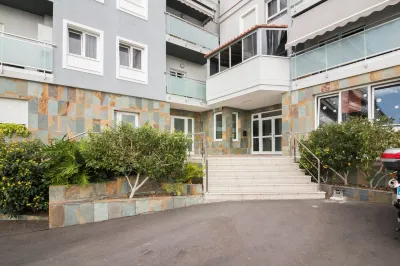 Brand new apartment in bajamar in front of the sea Hotels near Playa Amarilla