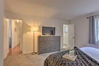 Poconos Chatham Continental - Deck & Fire Pit