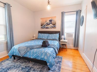 Cozy Davis SQ 4BDs/Free Parking/7 Min to Harvard & MIT/5 Min Walk-Train Station