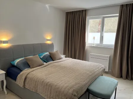 Luxury App. RUBIN in Makarska with dream view, pool, balcony, elevator, parking, WLAN