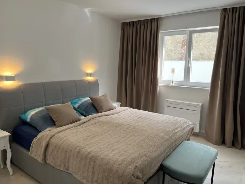 Luxury App. RUBIN in Makarska with dream view, pool, balcony, elevator, parking, WLAN