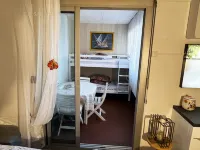 Air-conditioned studio near Les Bonnettes & Monaco beaches Hotels in Le Pradet
