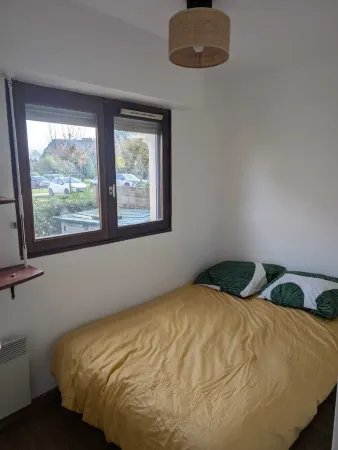 2 steps from the beach!