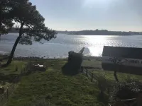 Havre de Paix les Pieds Dans L'eau
