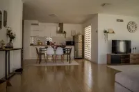 Luxury villa with private pool. Hotels in Zarzis