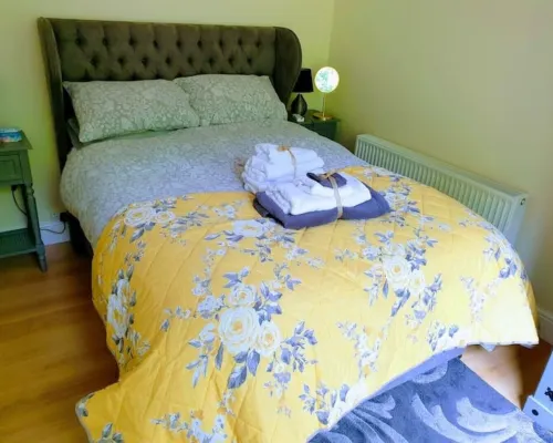 Relaxing couples getaway with hot tub Hotels in Congleton