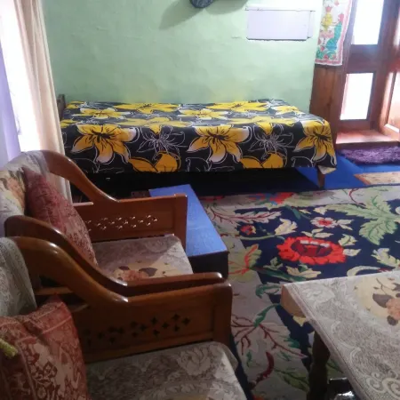 Stay Food and Home In Naggar