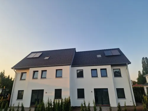 Wonderful new apartment Pinneberg 호텔