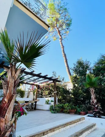 Villa "Amore Iodio"  3 doble bed,  garden  - 5 min from the beach! Отели рядом с Аэропорт Фьюмичино