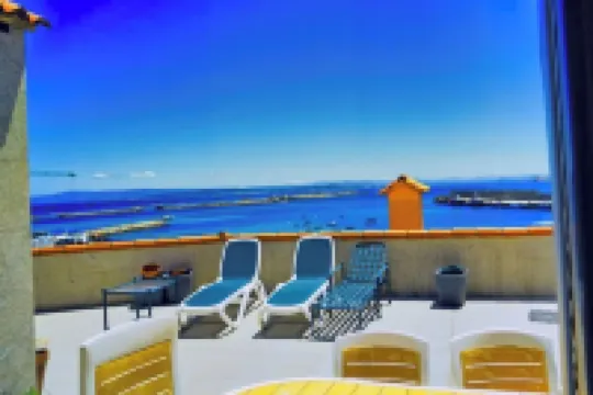 Precioso Ático de Alquiler Vacacional de Lujo