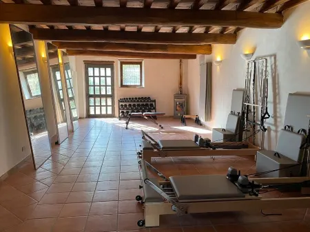 Italian countryside oasis close to Rome (1 hr With Pool, Gym & Calisthenics. Отели в г. Амелия