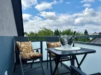 Modern and flexible living between Cologne and Düsseldorf 랑겐펠트 호텔