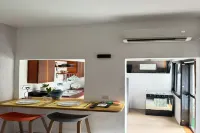 Séjour chic à Bonoumin Abidjan Mall. Appartement moderne avec un jacuzzi.