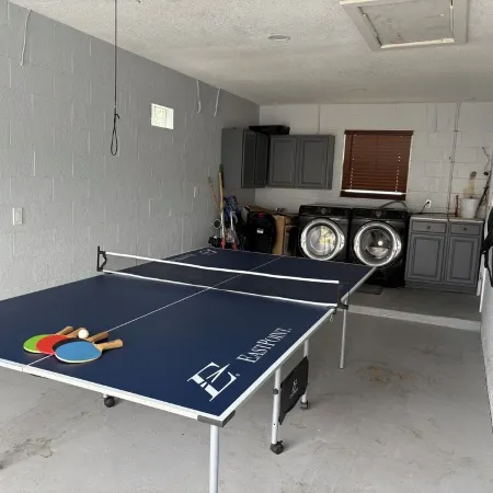 Beachy Cocoa Home Near Cruise Port W/ Hot Tub