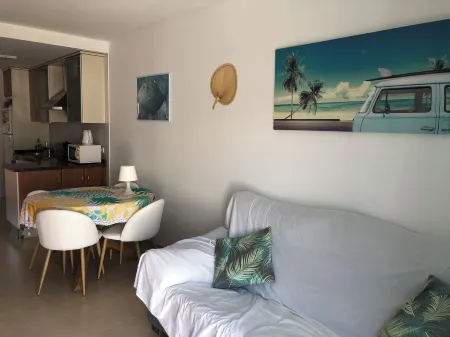 Atico con Piscina Privada Junto al mar